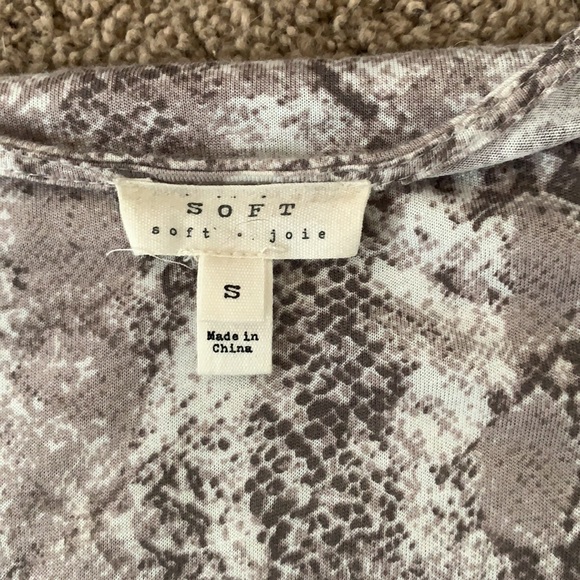 Soft joie snakeskin print rayon dress . Form fitting and so soft . Gently used - Picture 2 of 2